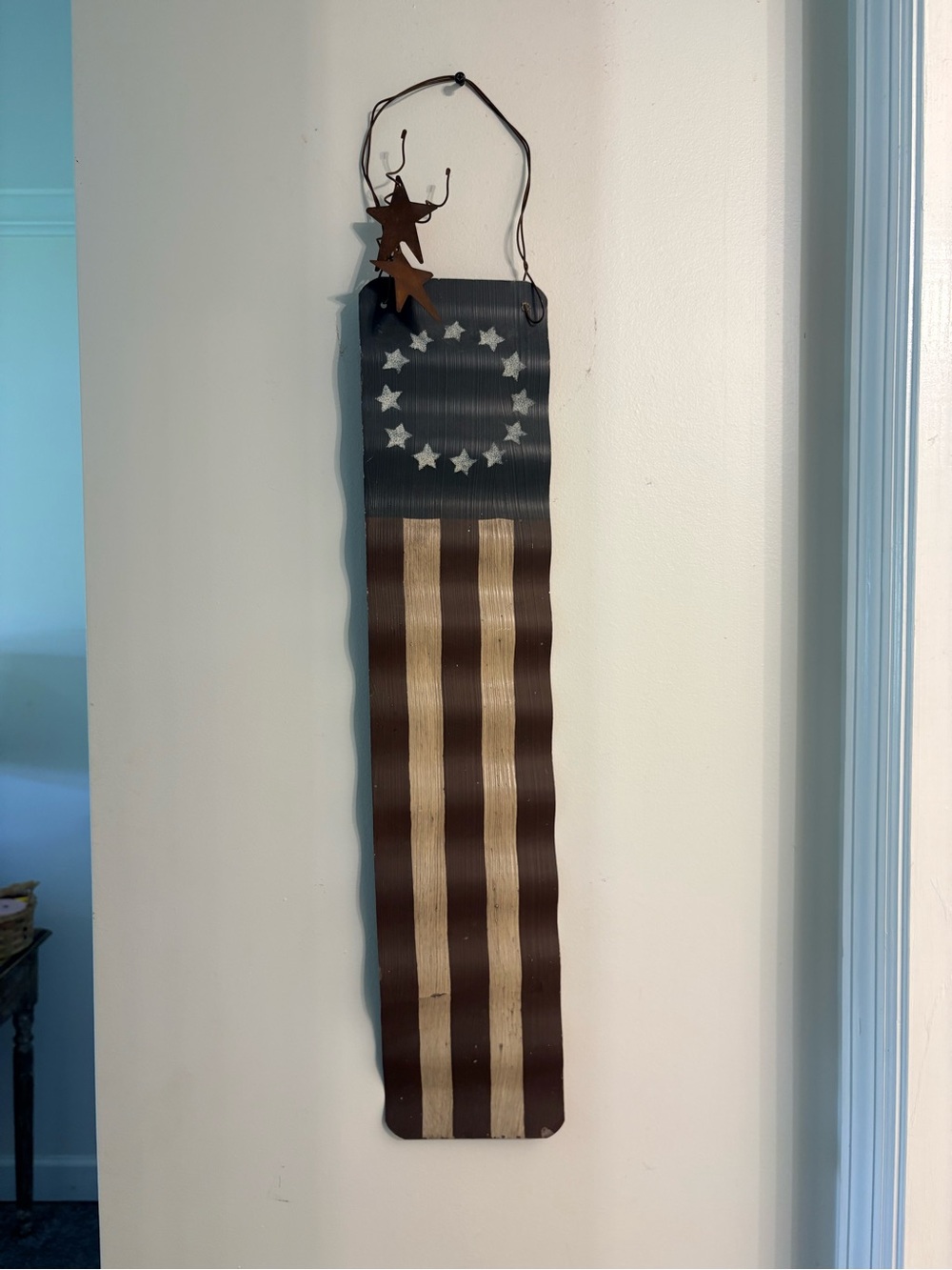 Patriotic Stars & Stripes Wall Hanging - Brown and Cream